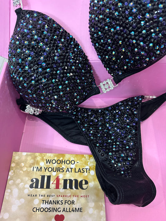 COMPETITION BIKINIS IN BLACK/GREY FABRICS