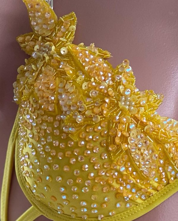 COMPETITION BIKINIS IN YELLOW FABRICS