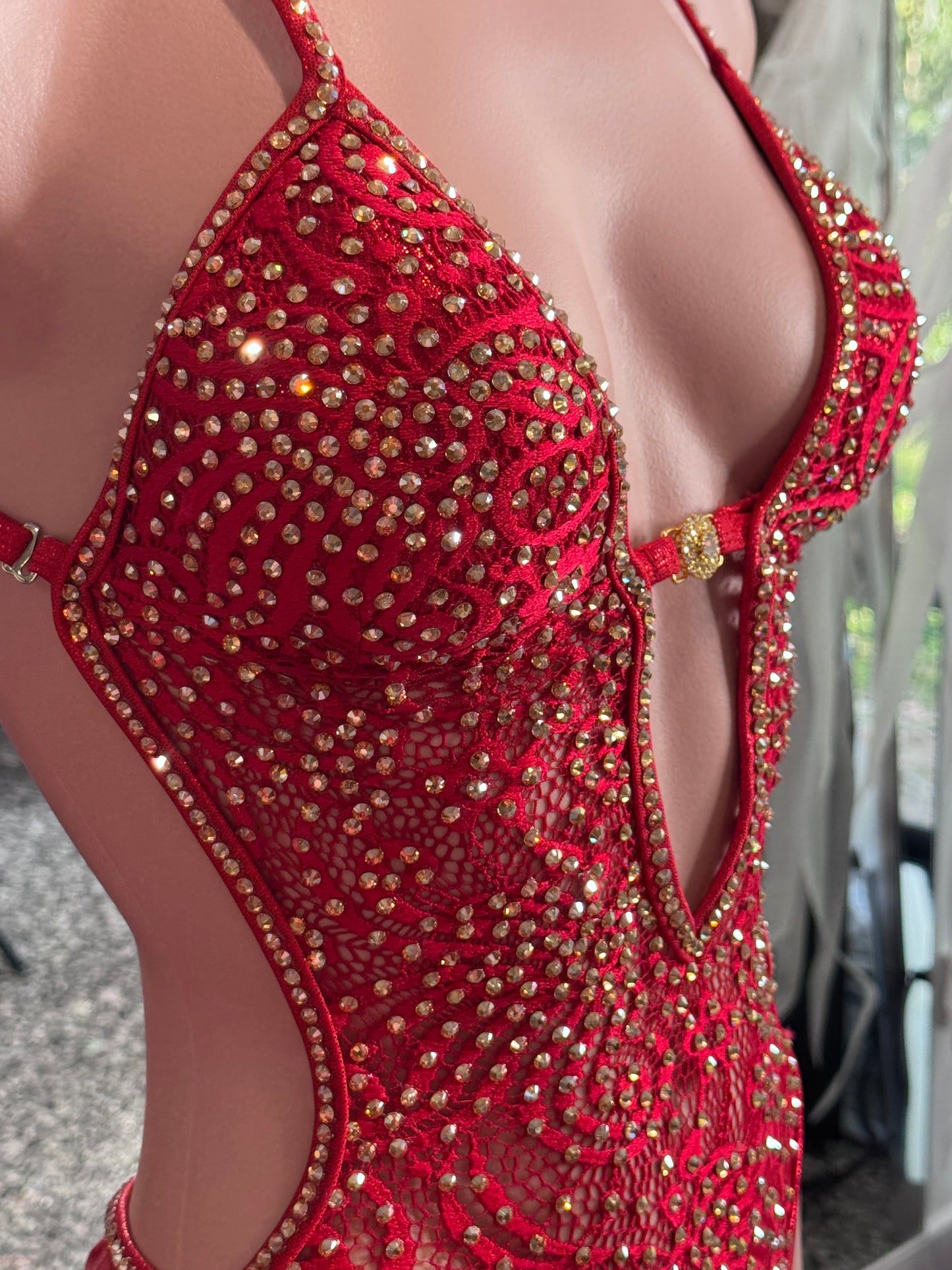 RED LACE ONEPIECE